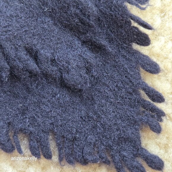 Cashmere {{THICK}} Felted Scarf Black - Picture 13 of 16